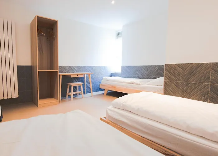 Hostel The Globe
